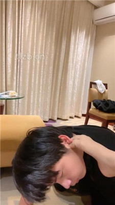 图片[2]-Alina七】品尝裸足/人体座椅/闻腋下-HD绳艺资源网