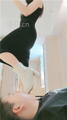 图片[7]-妮蔻】短靴女神碾压踩/胯下辱/清理脏鞋/深喉/黑船袜捂脸-HD绳艺资源网