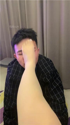 图片[13]-方糖】双S-骑马转胯遛狗/跪舔白棉袜/品尝臭脚双视角版】-HD绳艺资源网