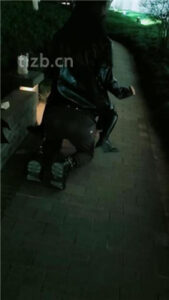 【幽魅】户外刺激调_绳艺资料库