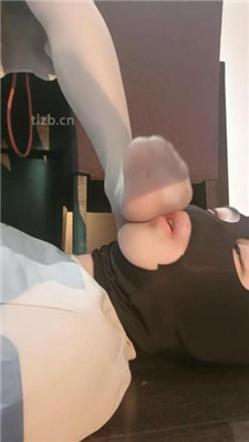 图片[7]-米小唐】胯下辱/高跟黑丝踩地毯狗-HD绳艺资源网