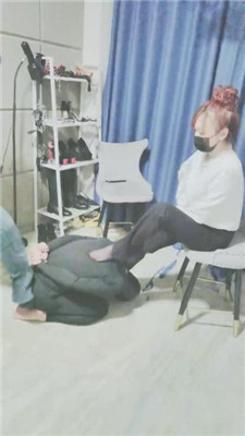 图片[11]-魔鬼天使】双S-轮流爆抽耳光