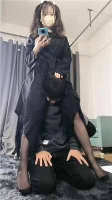 图片[6]-诗琪】双奴-重度揪耳朵/转胯踩踏