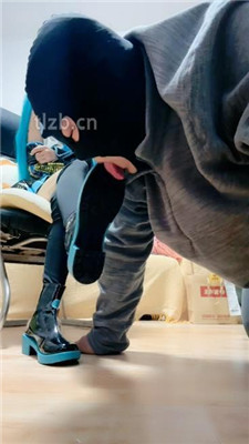 图片[4]-奶味小仙女】二次元cos女神-跪舔长靴/骑马虐乳/跳踩/舔臭脚