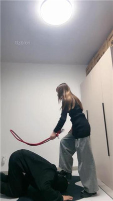 【樱子大人】重度鞭打/踩踏提档/耳光踢踹_绳艺资料库