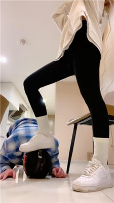 图片[2]-甜味药丸】白袜瑜伽裤-口枷塞嘴/踩狗头狗爪/舔脏鞋底
