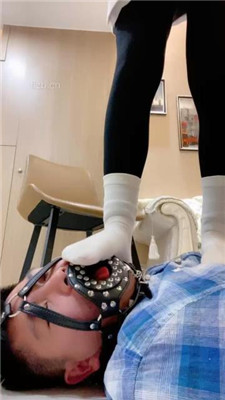 图片[18]-甜味药丸】白袜瑜伽裤-口枷塞嘴/踩狗头狗爪/舔脏鞋底