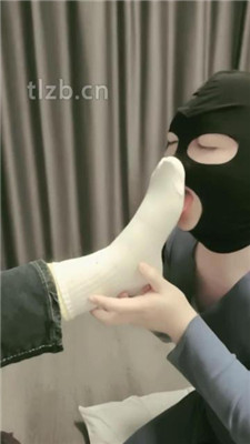 图片[6]-樊樊】皮带sp/跪舔脏长靴/棉袜臭脚辱完整版】