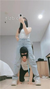 【妮蔻】骑狗脖/提档/腿绞/脏鞋踩踏/插嘴揪耳朵_绳艺资料库