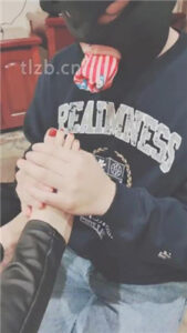 【美容院】棉袜塞嘴/裸足恋足舔_绳艺资料库