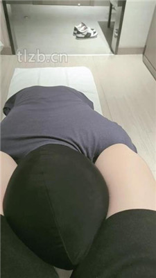 【樊樊】狗嘴清理脏鞋脏内裤/套头/肉丝脚踩踏/插嘴_绳艺资料库