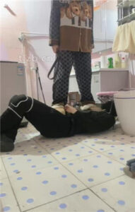 【小月牙】居家素颜给助理奴上课【续集】_绳艺资料库