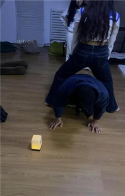 图片[11]-最浪女慕】女仆店素人群调情侣奴