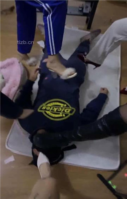 图片[19]-最浪女慕】女仆店素人群调情侣奴