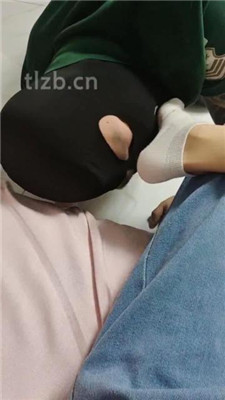 图片[4]-颜可】学生S-帆布鞋白棉袜辱哥哥