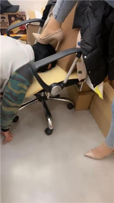 图片[15]-颜可】学生S-帆布鞋白棉袜辱哥哥