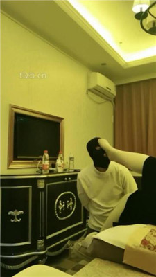 图片[10]-千面】打板子/人体烟灰缸/抽耳光/闻臭脚