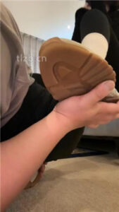 【美女祖宗】脚底崇拜者_绳艺资料库