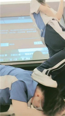 图片[11]-妮蔻】学生服诱惑-原味脏鞋袜玩弄可恶同桌