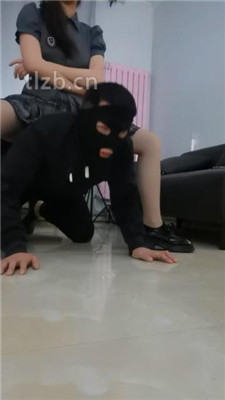 图片[3]-文文文】19岁芭蕾S-脏鞋臭袜蹂躏双视角版】