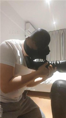 图片[4]-广州丝主】御姐范S-长靴黑丝美腿蹂躏完整版】