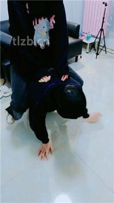 图片[11]-文文文】骑马/舔脏鞋/品尝素人裸足三视角版】