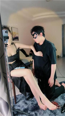 图片[12]-175艾琳】超美长腿车模-美腿诱惑调