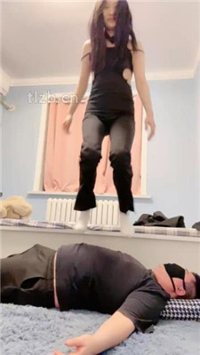 图片[5]-希雅】白袜脚全体重踩踏完整版】