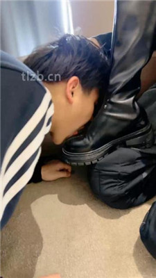 图片[3]-潘妮女王】双奴-骑马/耳光/拍子鞭打/强制闻靴子