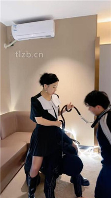 图片[14]-潘妮女王】双奴-骑马/耳光/拍子鞭打/强制闻靴子