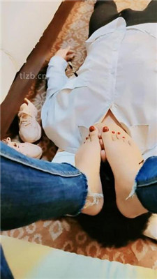 图片[3]-纳兰若初】裸足蹂躏狗脸/夹子掐乳/骑脖/踩踏