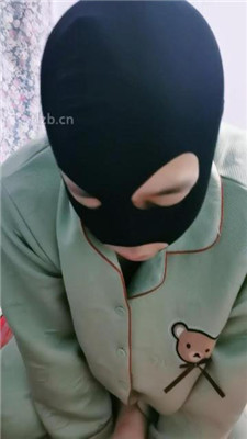 图片[7]-千面】跪舔原味裸足