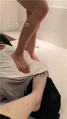 图片[8]-萝莉S烟酒】双S-白丝黑丝踩狗脸双视角版】