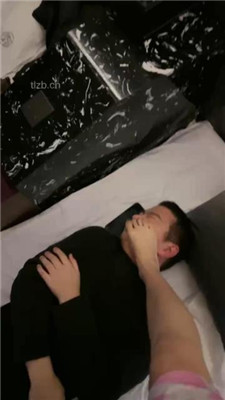 图片[3]-汐言】足疗店公开处刑眼镜狗