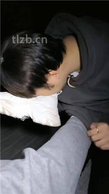 图片[8]-冰爷】户外-骑马骑脖/运动鞋白袜踩踏