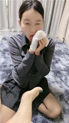 图片[8]-cc.s】母畜-迷恋白袜脚的闺蜜