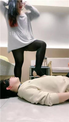 图片[14]-小羊】黑丝美腿插嘴/鞭打踩踏