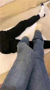 【小琪琪】小白鞋踩狗腿_绳艺资料库