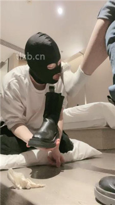 图片[5]-绝美兔女王】跪舔脏长靴臭白袜/捆绑踩踏