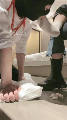 图片[18]-绝美兔女王】跪舔脏长靴臭白袜/捆绑踩踏
