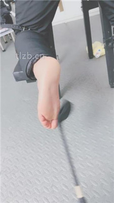 图片[16]-果儿】JK小姐姐虐-犬化狗爬/舔皮鞋黑丝/鞭打