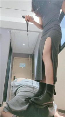 图片[2]-妮蔻】短靴丝袜踩虐/气味控制/吃袜子