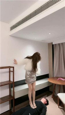 图片[3]-美美子】白富美S-高跟踩踏/骑脖/踩狗舌/转胯鞭打