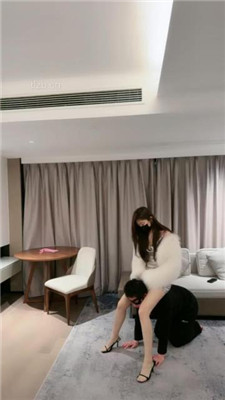 图片[8]-美美子】白富美S-高跟踩踏/骑脖/踩狗舌/转胯鞭打