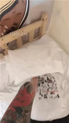 图片[2]-七七黑心祖宗】掐乳/裸足踩狗