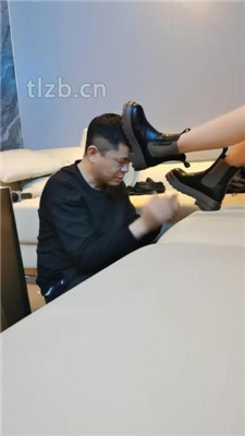 图片[4]-文文文文】KTV开发素人小姐姐-翻车