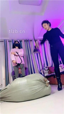 图片[17]-鹿梦兮】双S-手捂窒息/腿绞/提档/全体重踩踏/骑马狠跺