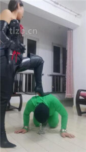 【冷御女王】首次开发刑奴_绳艺资料库