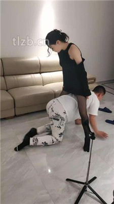 图片[11]-楚楚】双S-黑丝脚全体重踩踏