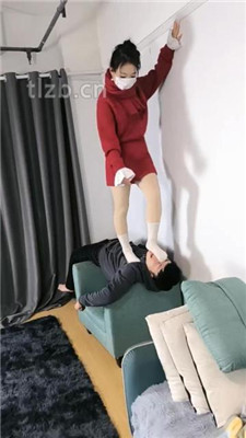 图片[10]-幽魅】白袜气味控制/踩踏人形桥